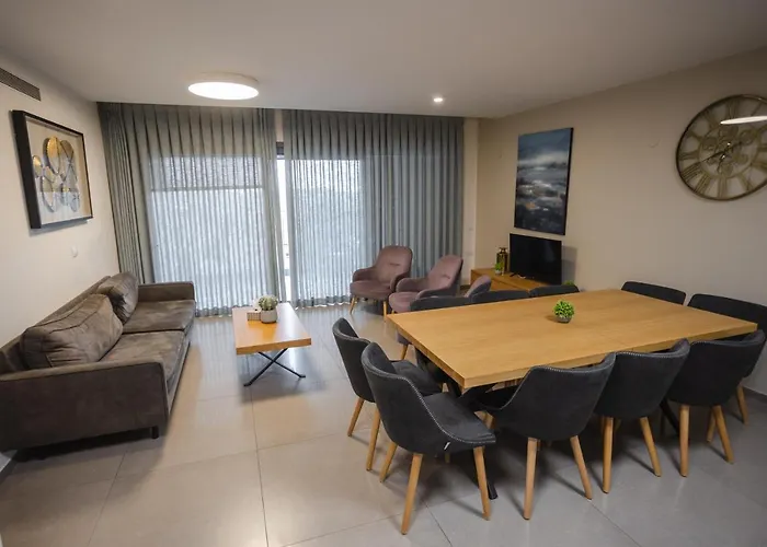 Holiday Haus